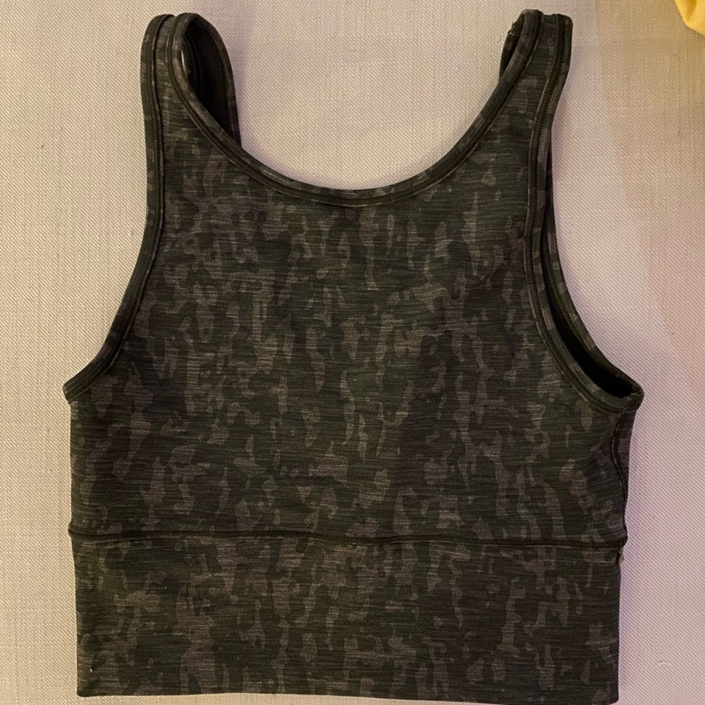 Power pivot tank (wear two ways!) EUC